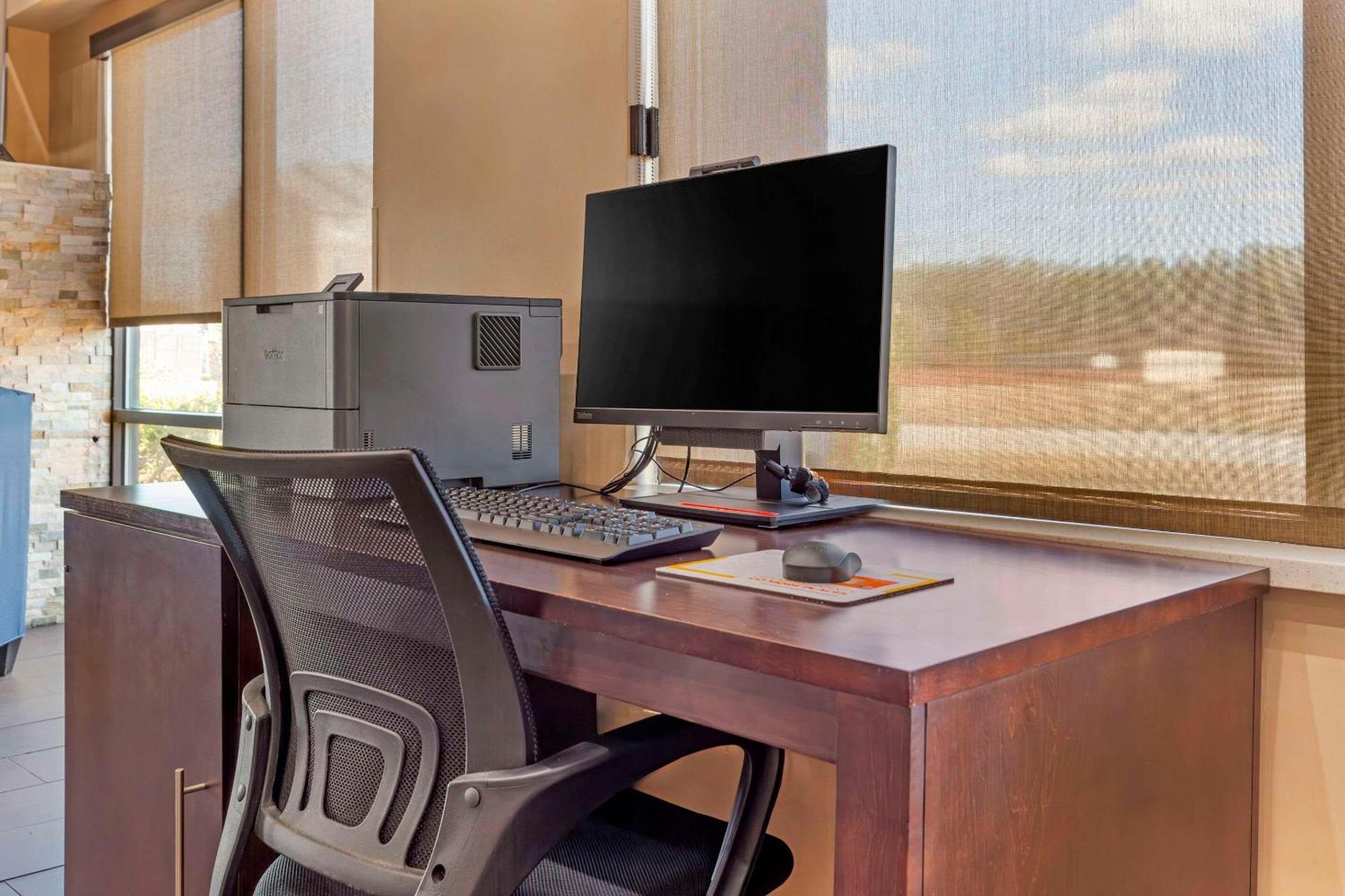 Comfort Suites Wilson - I - 95 Ngoại thất bức ảnh