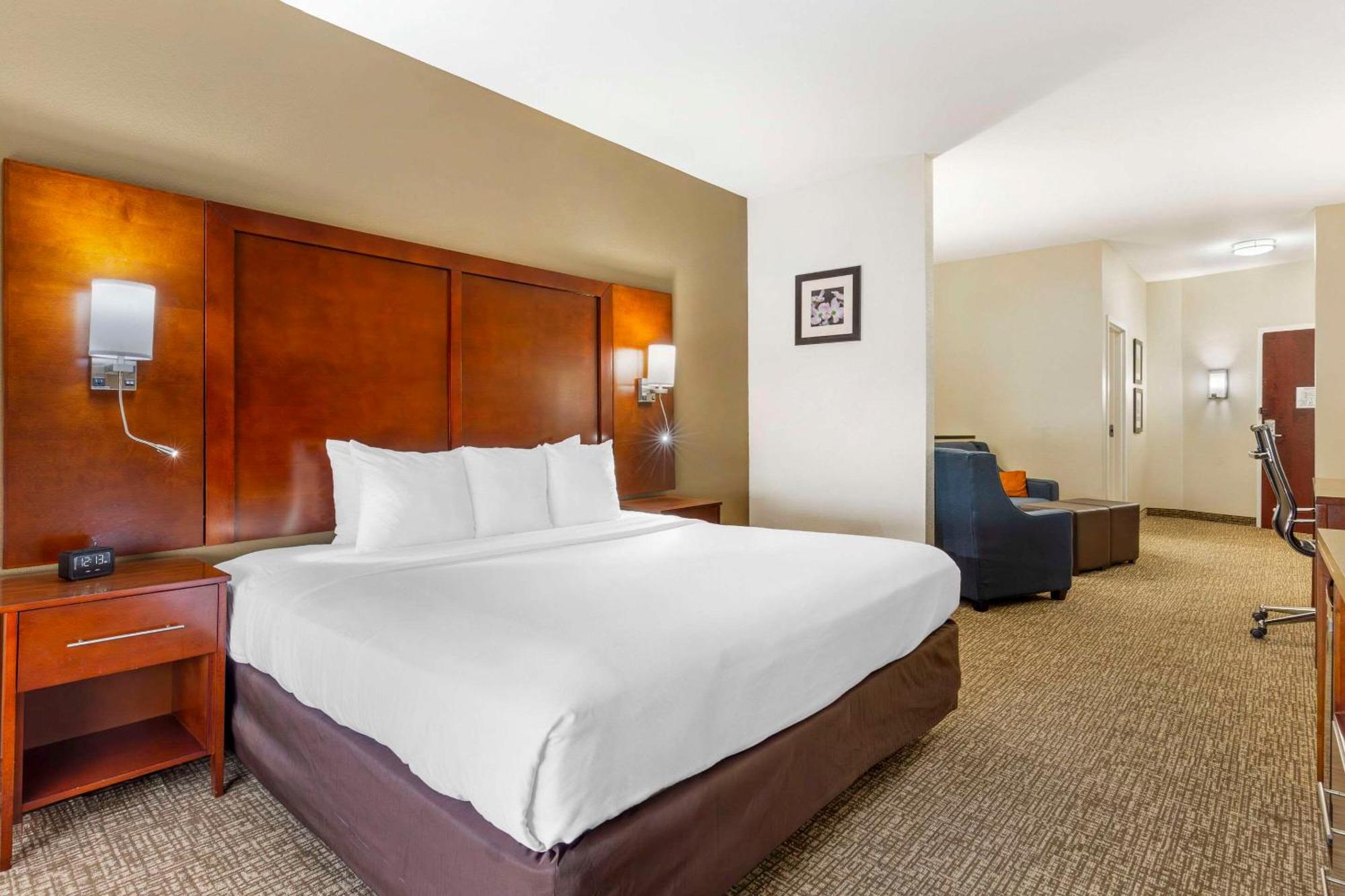 Comfort Suites Wilson - I - 95 Ngoại thất bức ảnh