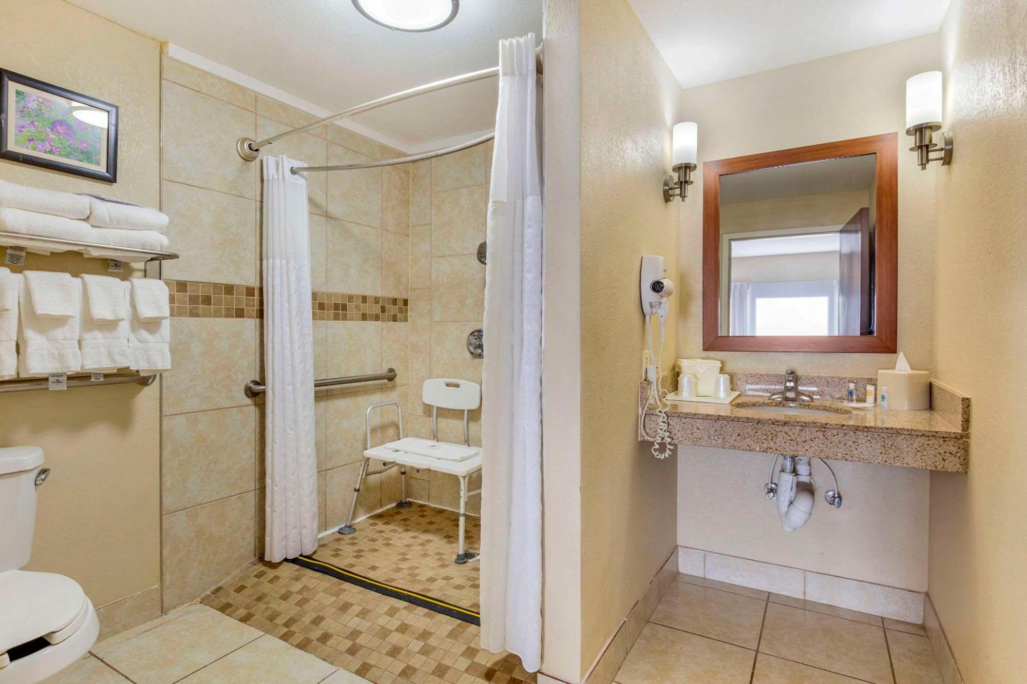 Comfort Suites Wilson - I - 95 Ngoại thất bức ảnh